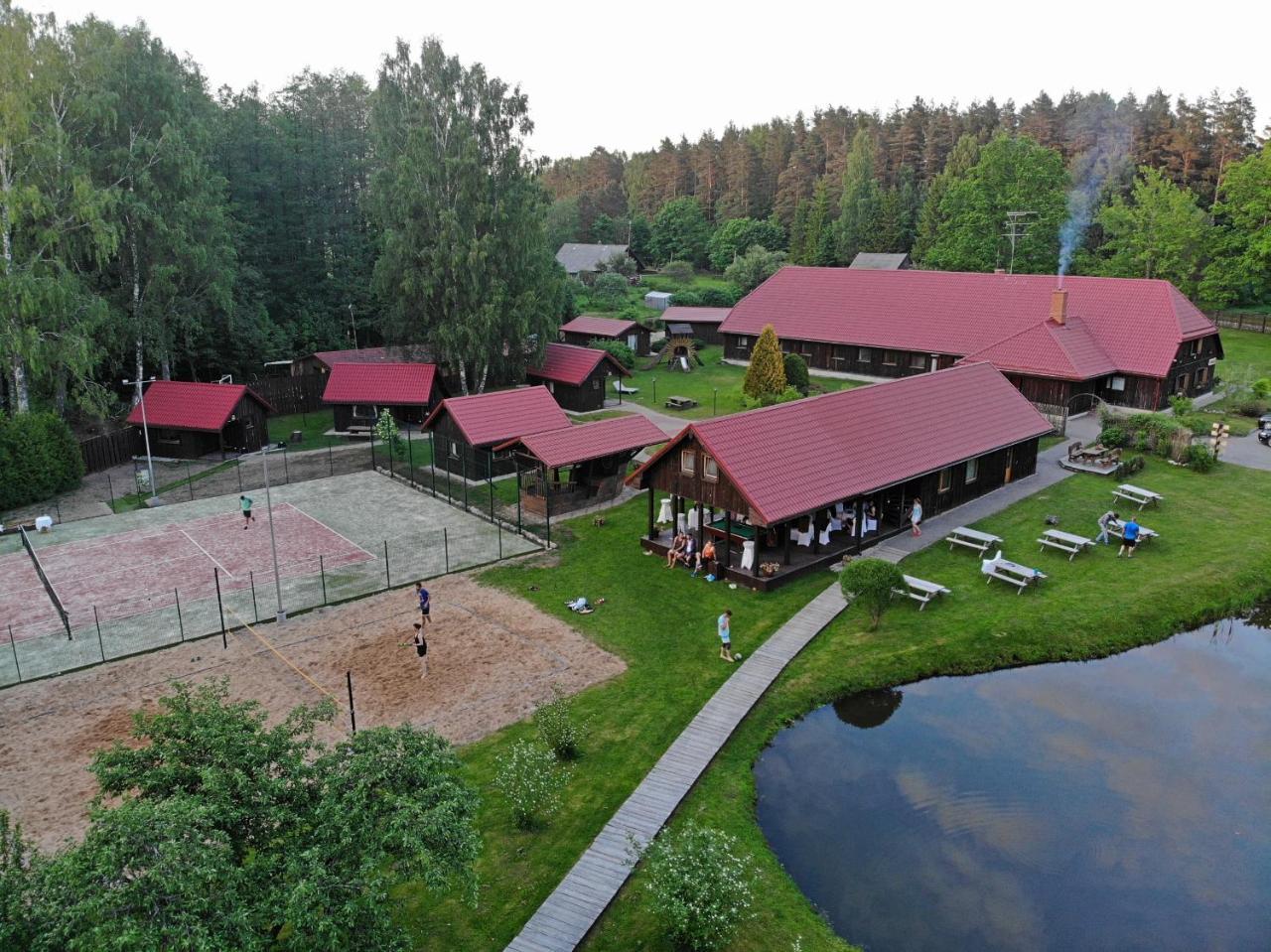 Hotel Viesu Nams Vecmuiza Tūja Exterior foto